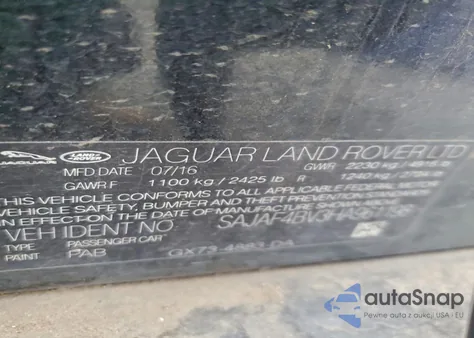 2017 Jaguar Xe R - Sport z USA, uszkodzony, nr VIN SAJAF4BV3HA961198